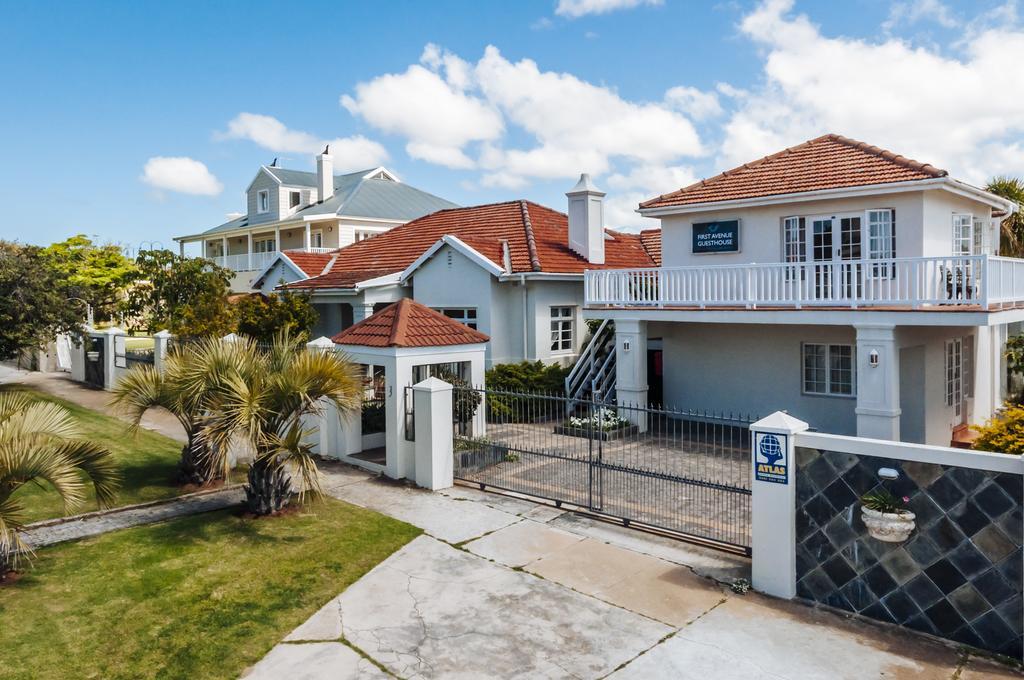 First Avenue Guesthouse Порт-Элизабет Экстерьер фото