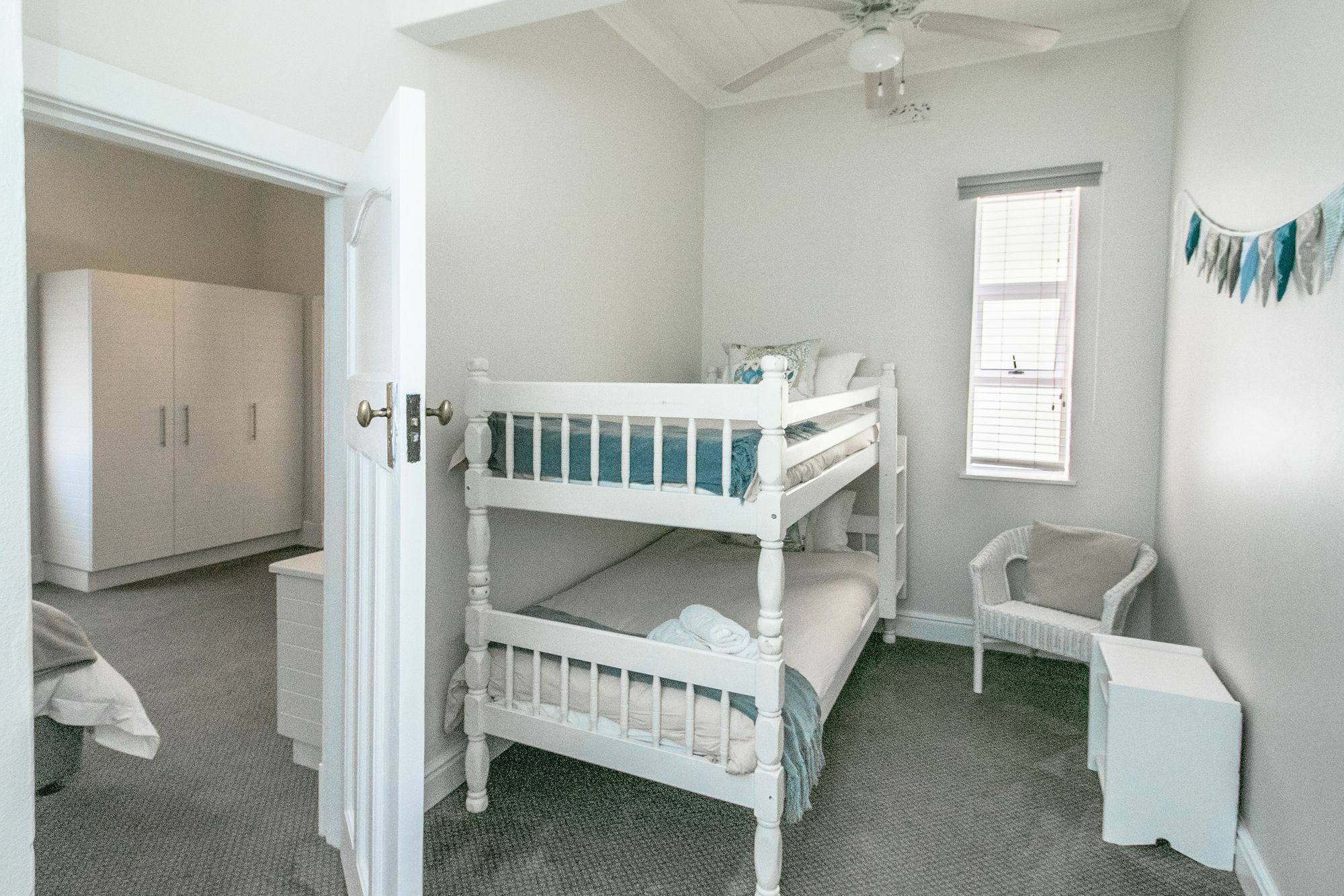 First Avenue Guesthouse Порт-Элизабет Экстерьер фото